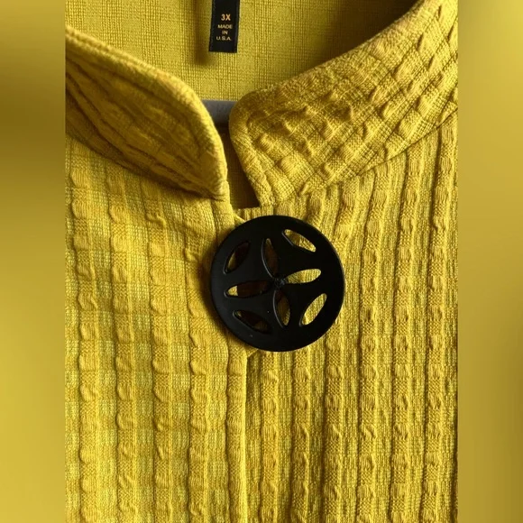 IC Collection Yellow Ribbed Button-Up Jacket - Picture 4 of 8